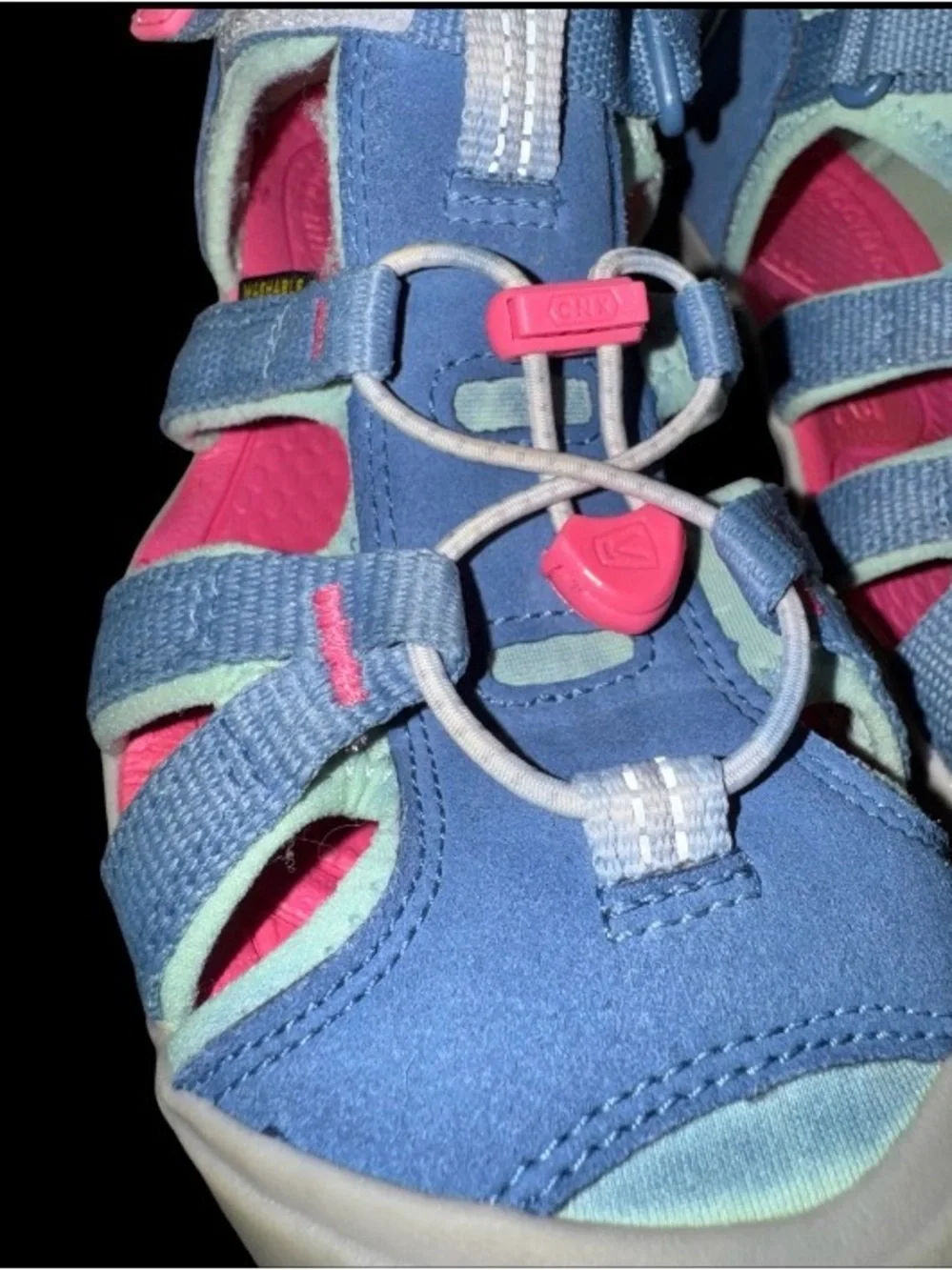 Keen SEACAMP II BIG girl’s waterproof sandals shoes size 4
